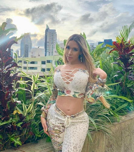 Instagram vanessa bohorquez Naked truth